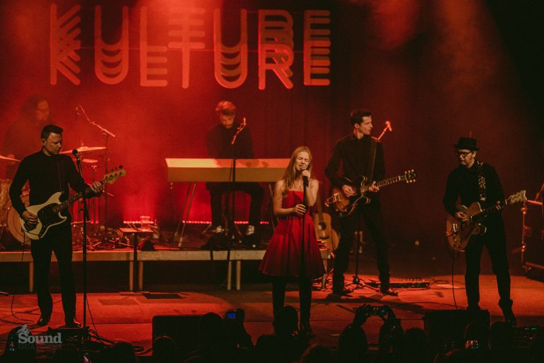 Hooverphonic