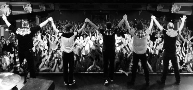 Legendary Bay City Rollers © 2017 facebook.com/LesMcKeownUK