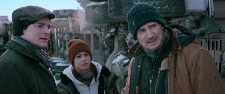 Film Mrazivá pasca (The Ice Road)