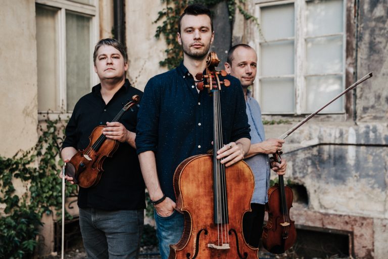 SVA Trio