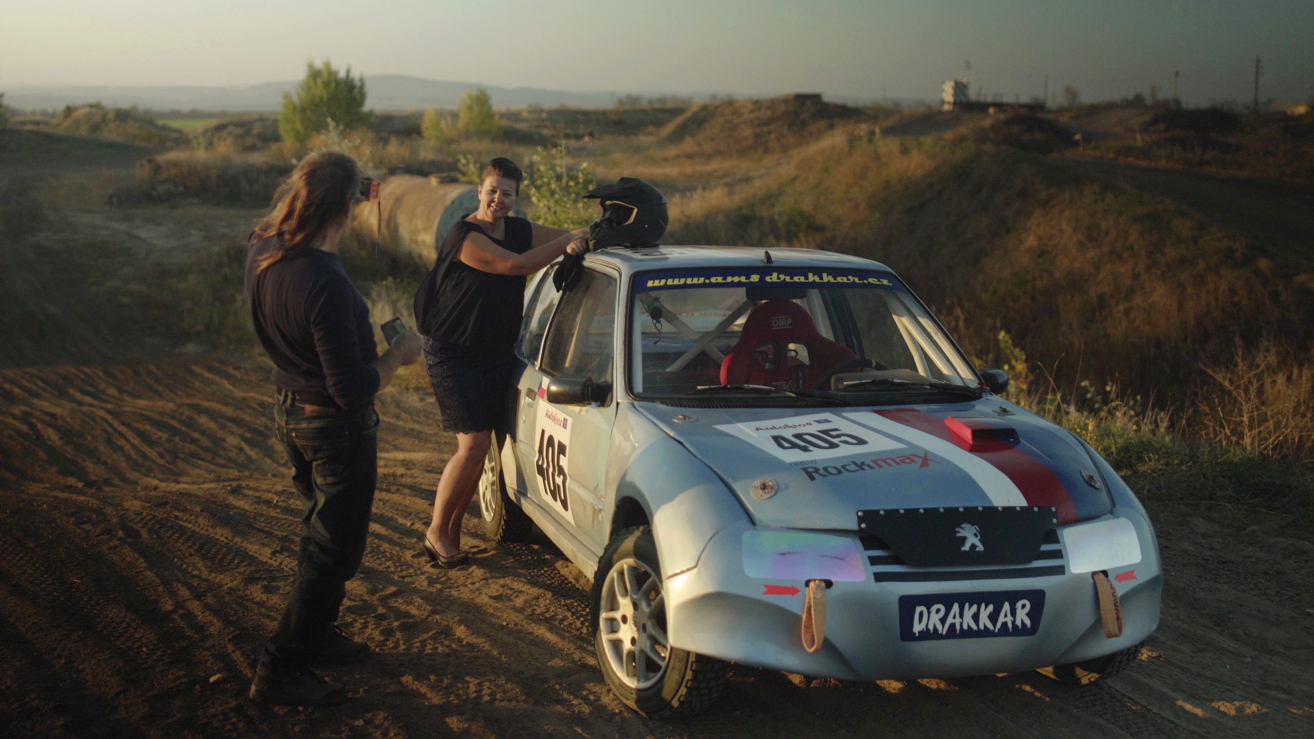 Záber z filmu Láska pod kapotou