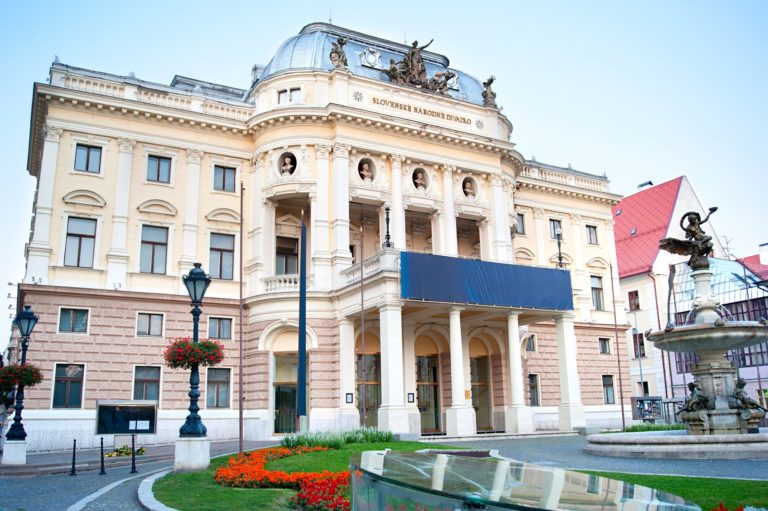 Národný inšpektorát dal za pravdu SND. Zrušil rozhodnutie o zákaze používania historickej budovy SND
