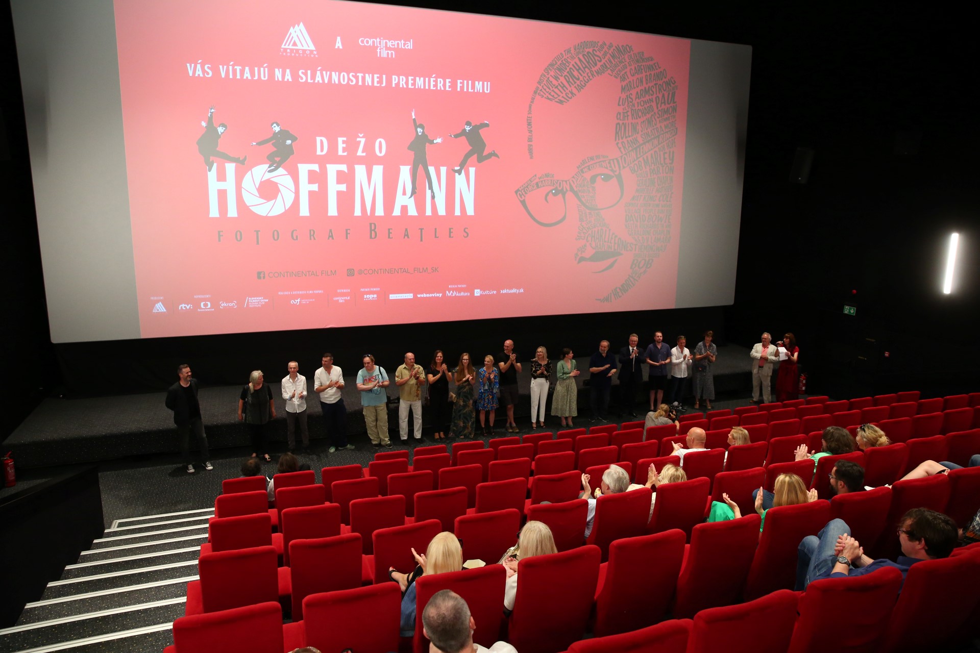 Do kín prišiel dokumentárny film Dežo Hoffmann – fotograf Beatles