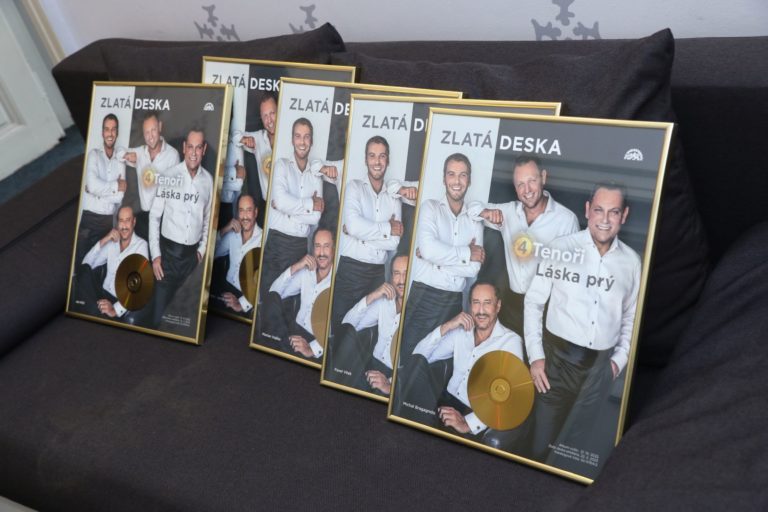 4 Tenori si prevzali Zlatú platňu za svoj nový album