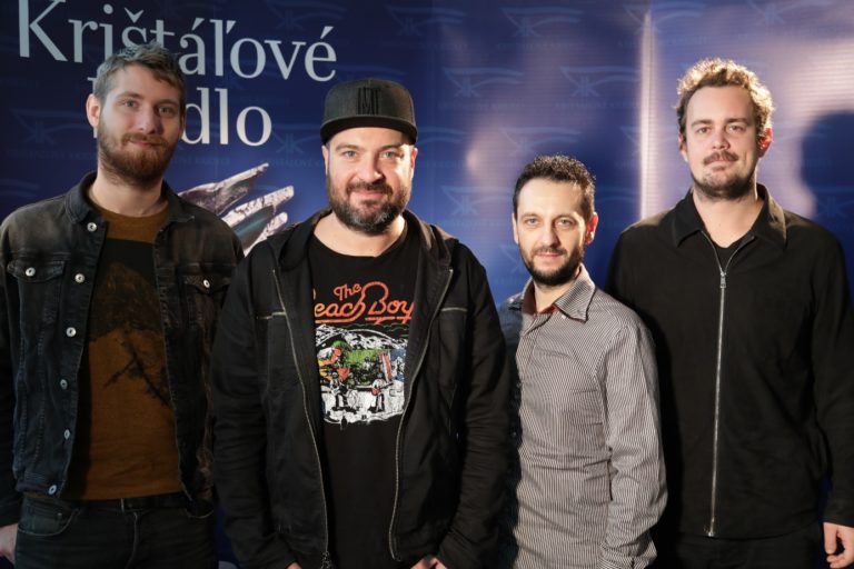 IMT Smile si vystúpením na galavečere 26.ročníka Krištáľové krídlo pripomenie zosnulého člena Petra Bartoníka