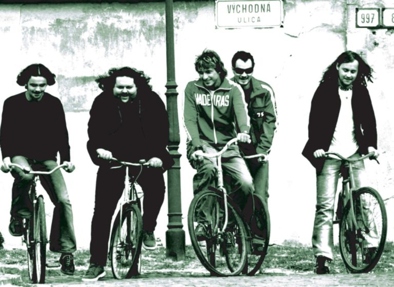 Skupina Gladiator vydáva album Cesta do neba po prvýkrát na vinyle