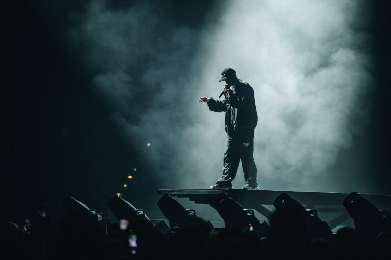 Český rapper Viktor Sheen má nový album Planeta opic
