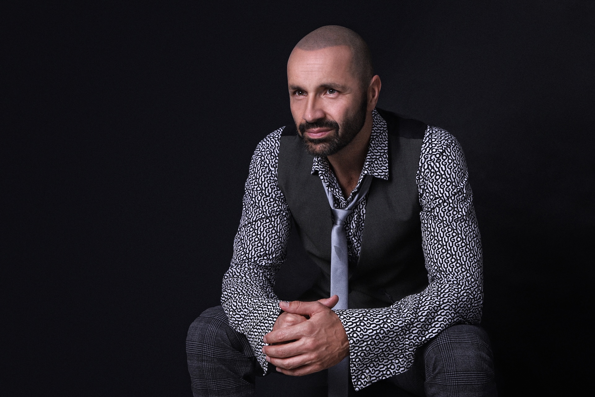 Prelomový rok? Po desiatich rokoch prichádza Robo Opatovský s autorským albumom