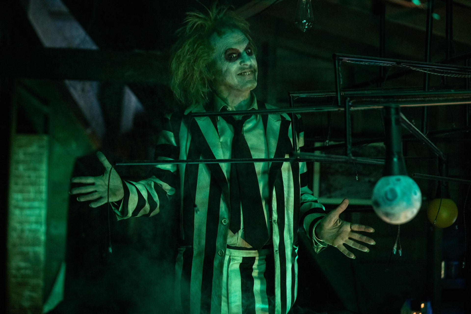 Známy duch sa vráti na plátna kín v hororovej komédii Beetlejuice Beetlejuice