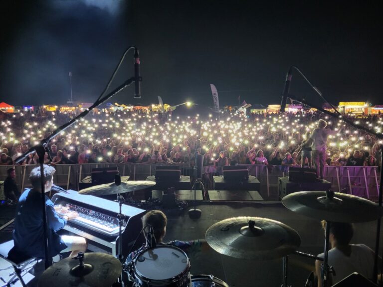 Cibula Fest pridal ďalšie kapely a spustil predaj denných vstupeniek