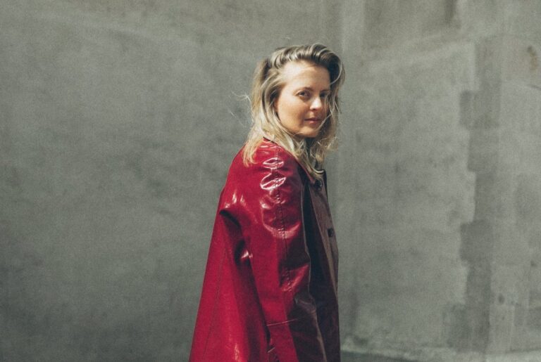 Lotta prináša experimentálny album Vilma plný emócií a unikátnych zvukov