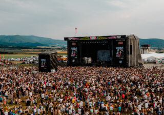 Pohoda 2026: jubilejný 30. ročník festivalu podporí rekordný tím partnerov, na letisko v Trenčíne prinesú aj The Cure
