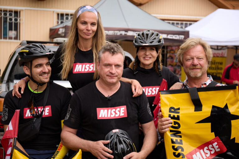 Misia 12 štartuje už zajtra: Hviezdny tím osobností doručí certifikáty pre dobrú vec