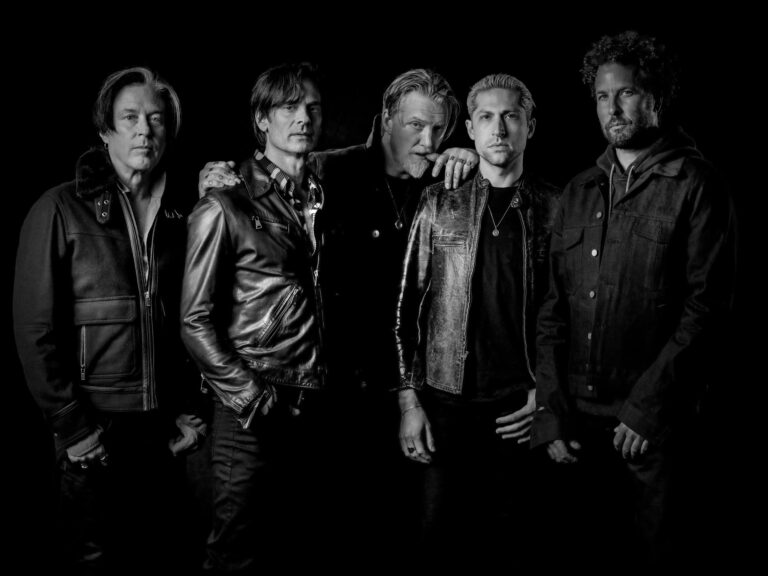 Na Pohodu 2025 príde jedna z najlepších koncertných kapiel v histórii Queens of the Stone Age