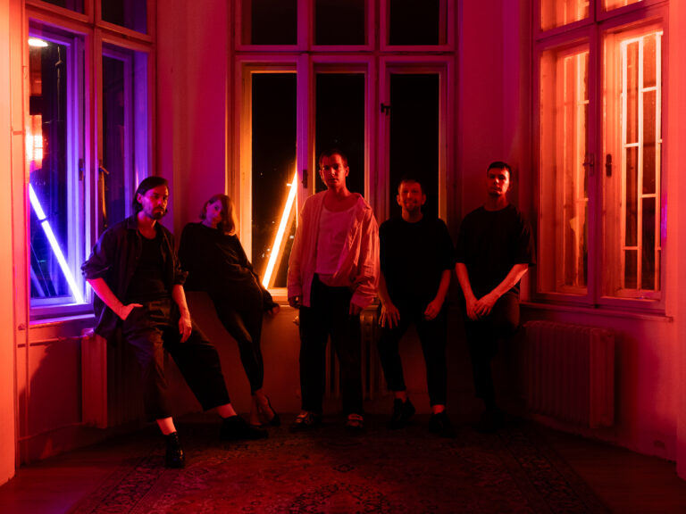 FVLCRVM, Bad Karma Boy a Muzička vystúpia na charitatívnom podujatí Doma dobre