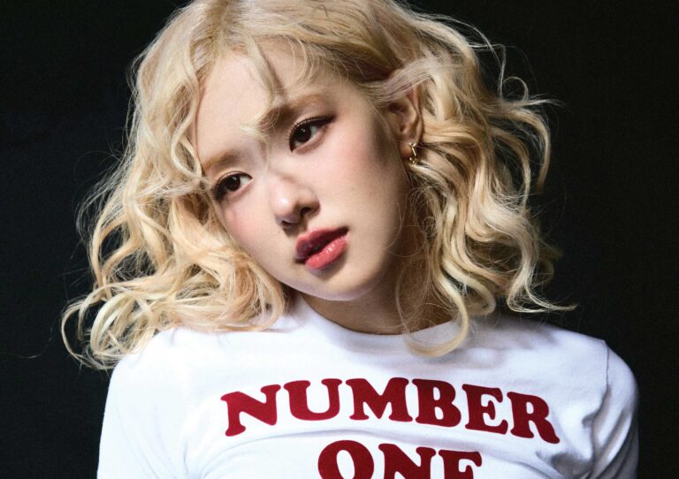 Členka kórejskej k-popovej senzácie Blackpink Rosé vydala debutový album rosie