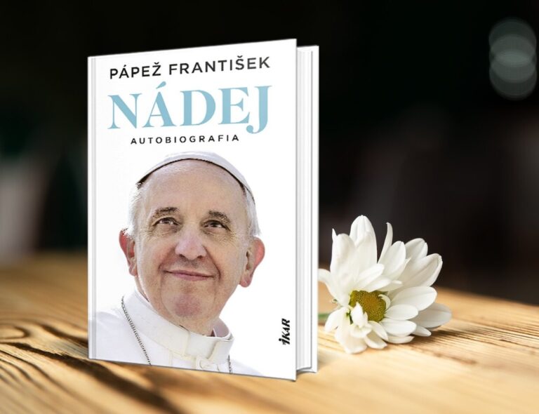 Pápež František a jeho autobiografia Nádej. Odhalenia, úvahy aj anekdoty 