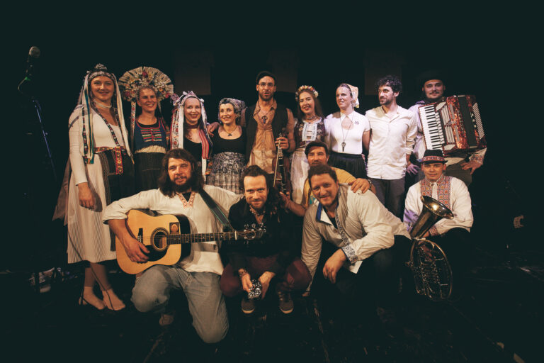 13. ročník festivalu Atmosféra prinesie hudobné premiéry, iskry spolupatričnosti a silné príbehy