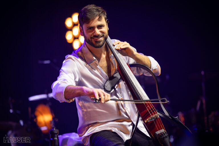 Od virálneho videa k svetovým pódiám. 7 dôvodov, prečo si nenechať ujsť koncert Hausera v Bratislave