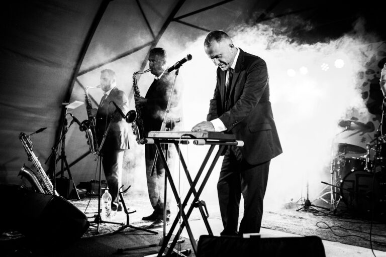 Festival Slovenské srdce odštartujú spoločným koncertom Bez ladu a skladu, Karpatské chrbáty, Chiki liki tu-a a Škridle