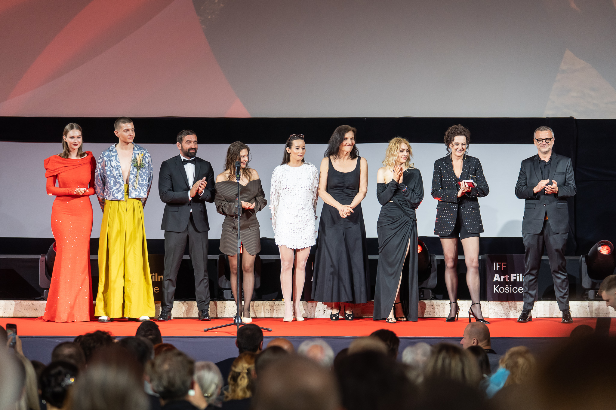 Delegácia otváracieho filmu Kronika večných snílkov. Otvárací ceremoniál © IFF Art Film, Marek Eštočin