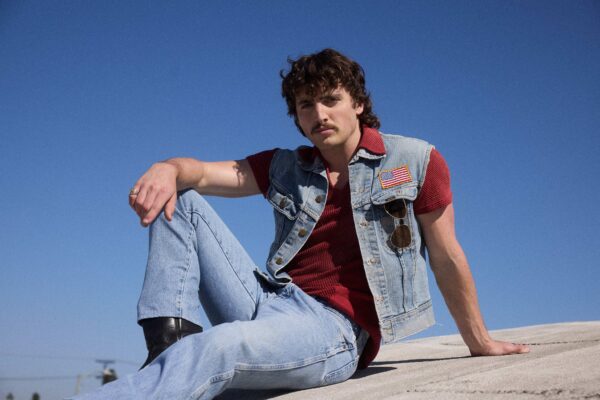 Benson Boone vydal očakávaný album American Heart