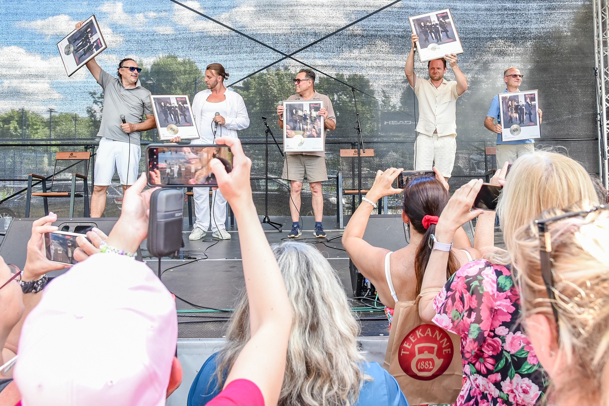 4 Tenori si prevzali ďalšiu platinovú platňu