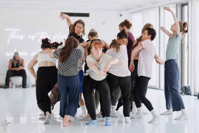 Top tanečné mená a nezabudnuteľné zážitky – príďte do RDS Art Group na jedinečný Danceana Summer Dance Camp 25!