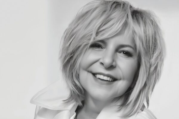 Vychádza kolekcia šansónov Hany Zagorovej – Srdečně