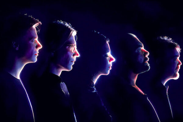 Koncert skupiny Alphaville na zámku Šimák v Pezinku preložili kvôli chorobe speváka na 28. september!