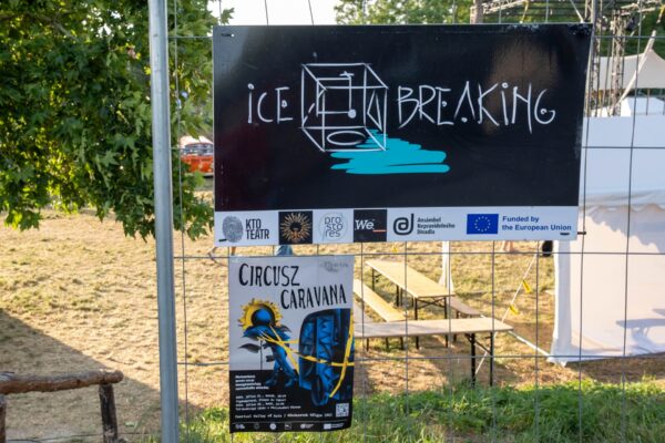 Unikátny projekt umelcov z krajín V4 zvýšil empatiu k ukrajinským odídencom