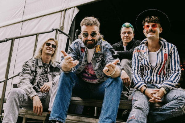 Česká punkrocková kapela Civilní Obrana sa predstaví s ich najnovším albumom na Slovensku