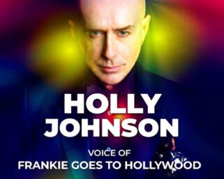 Holly Johnson mieri do Pezinka. Hlas Frankie Goes To Hollywood rozozvučí historický zámok a odpáli všetky megahity!