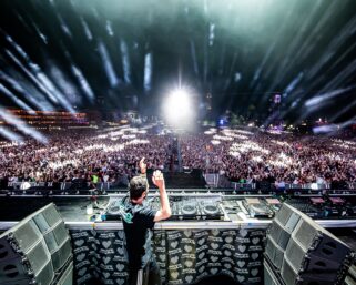 Priletel, ovládol, odletel. Elitný Dimitri Vegas za pár hodín v Česku pobláznil Beats for Love