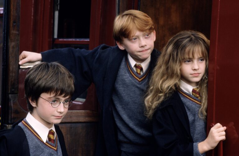 Kúzlo je späť: Harry Potter sa po 25 rokoch vracia do kín