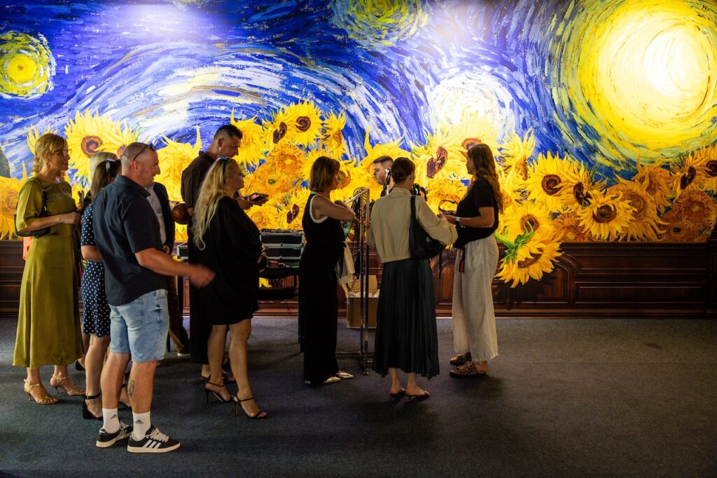 Imerzívna výstava Van Gogh láka tisíce ľudí